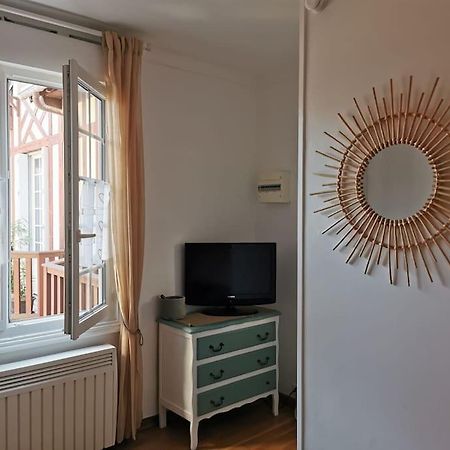 Studio Chic, Hyper Centre, 4 Minutes De La Plage Cabourg Eksteriør billede